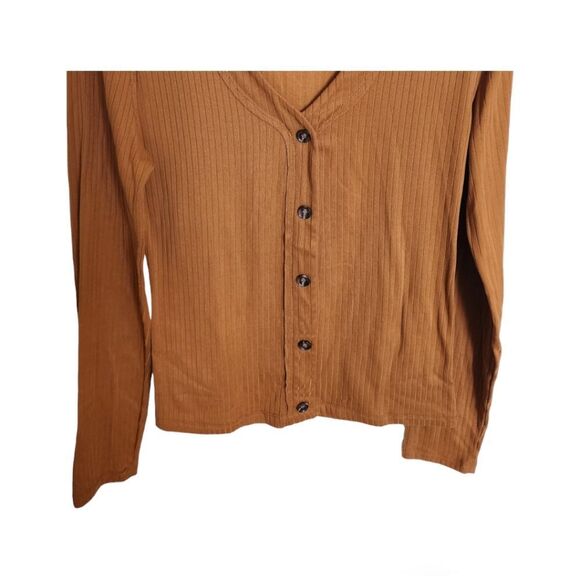 Eye Candy Long Sleeve Top - Picture 3 of 4